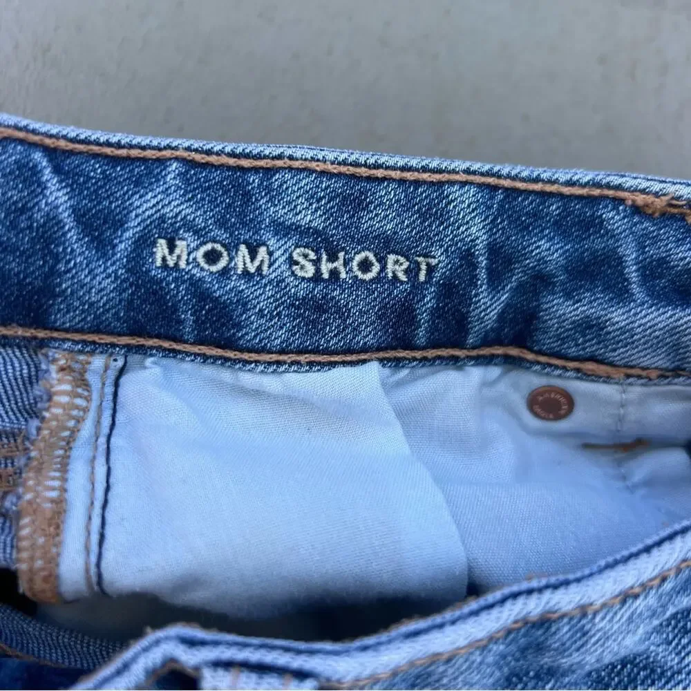 American Eagle Mom Short Cuff Roll Hem Stretch AEO Size 00